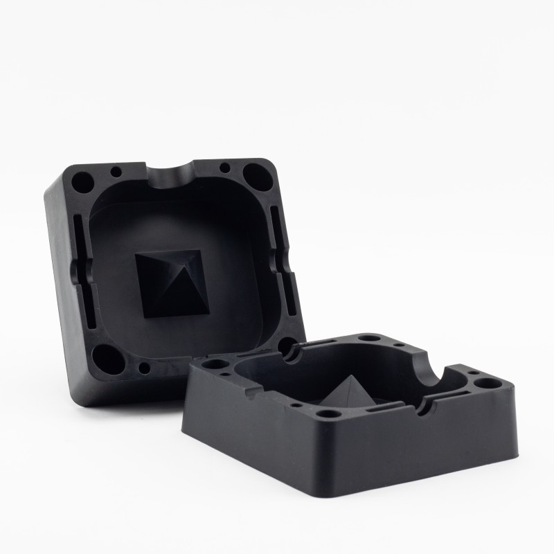 Попільничка Silicone Pyramid