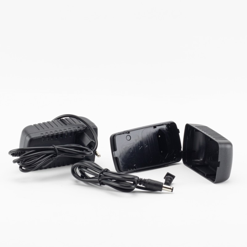 Схованка Charger Stash